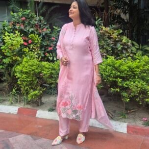 Blossom Pink 3 Piece Suit Set - Image 3