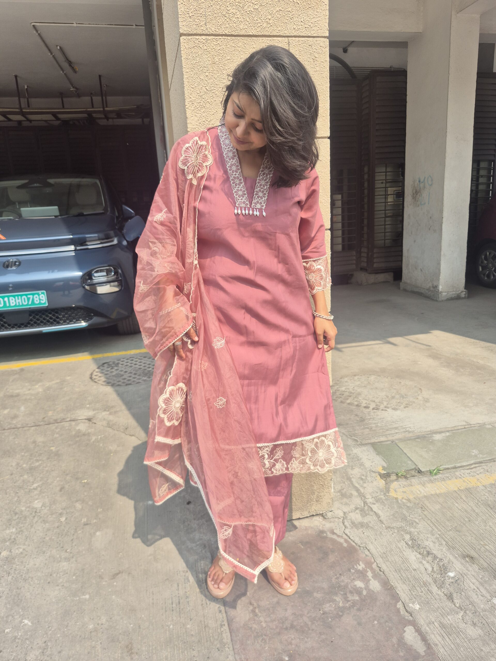 Blushing Pink 3 Piece Suit Set - Image 5