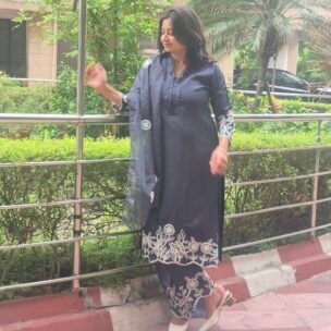 Majestic Blue 3 Piece Suit Set - Image 2
