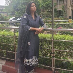 Majestic Blue 3 Piece Suit Set - Image 5