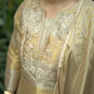 GOLDEN DUAL SHADE SILK INDO WESTERN - Image 3