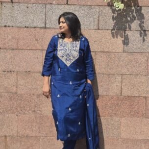 MARVELLOUS BLE 3 PIECE SUIT SET - Image 3