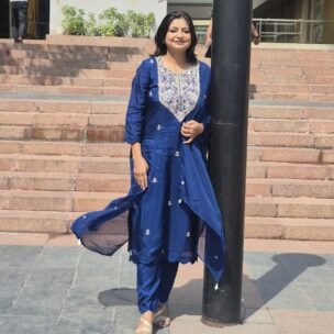 MARVELLOUS BLE 3 PIECE SUIT SET - Image 2